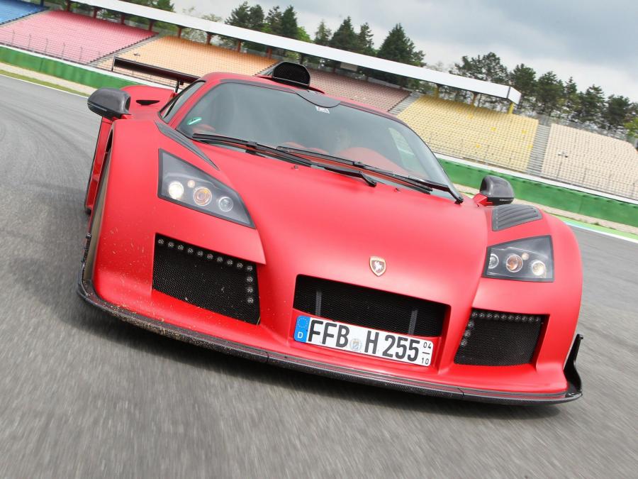  Gumpert Apollo S 2011 года  (фото 6 из 12)